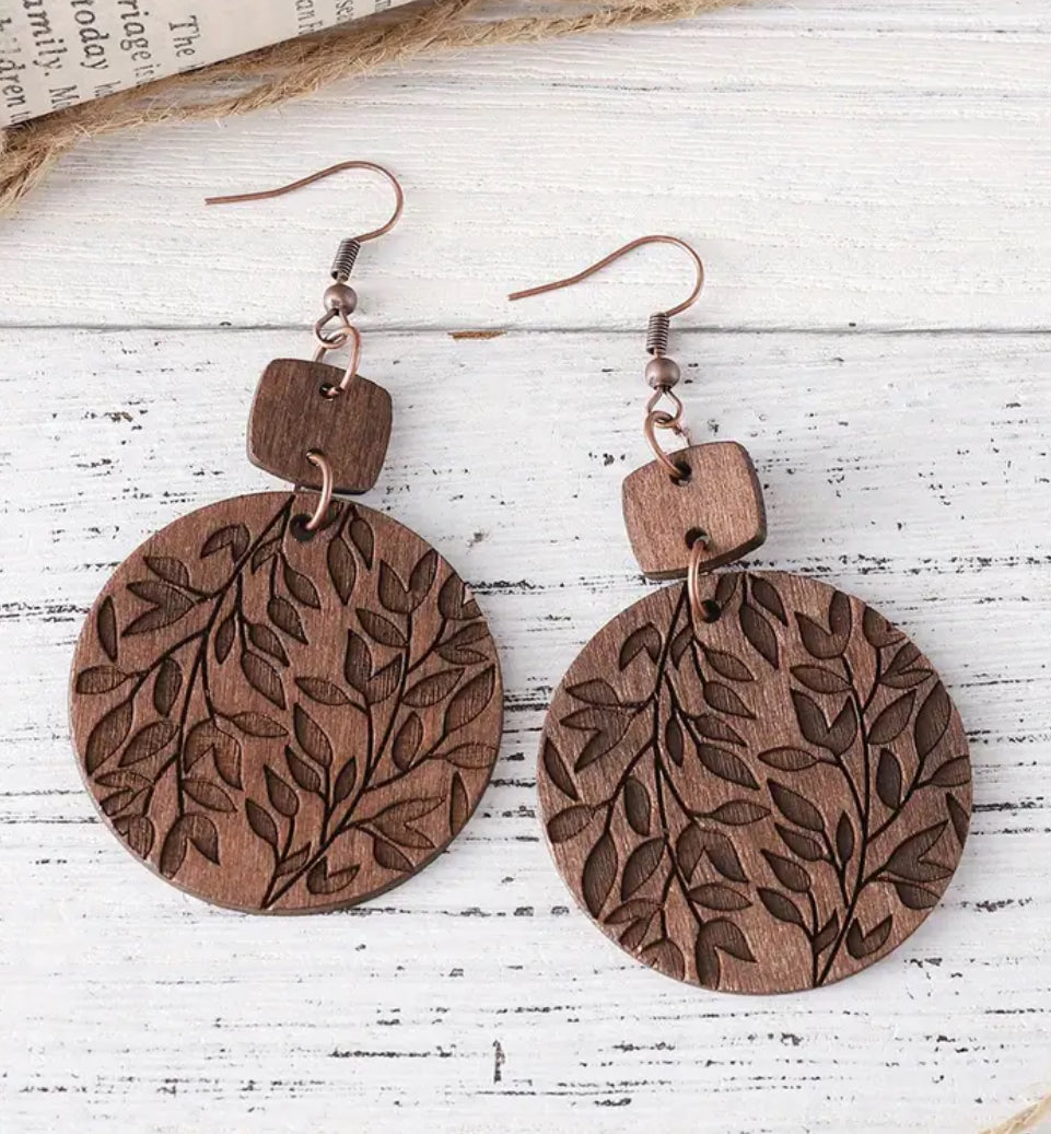 Leaf wooden earrings