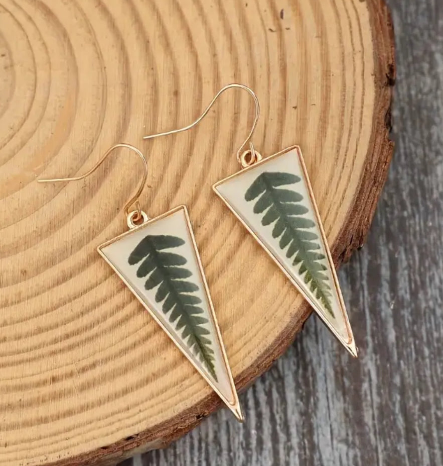 Leaf earrings