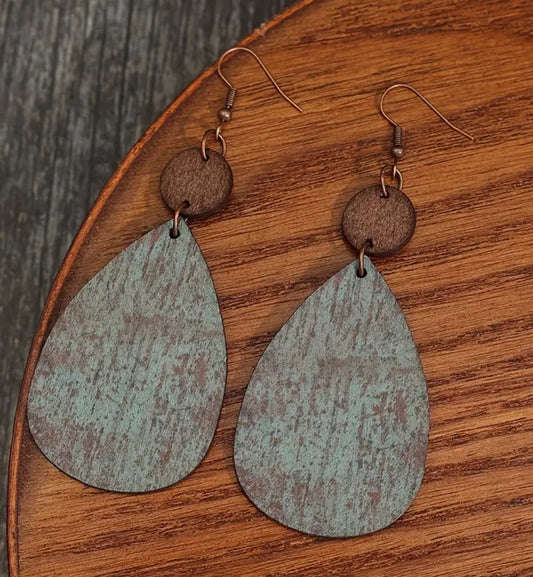 Vintage wooden earrings